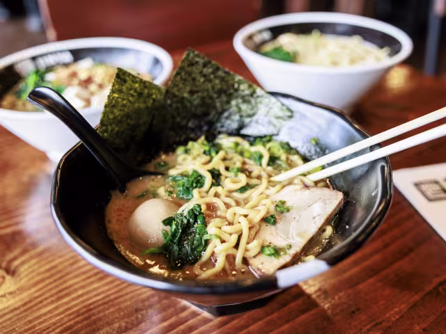 Ramen JINYA tonkotsu original Bellevue Brooke Fitts030 sep008